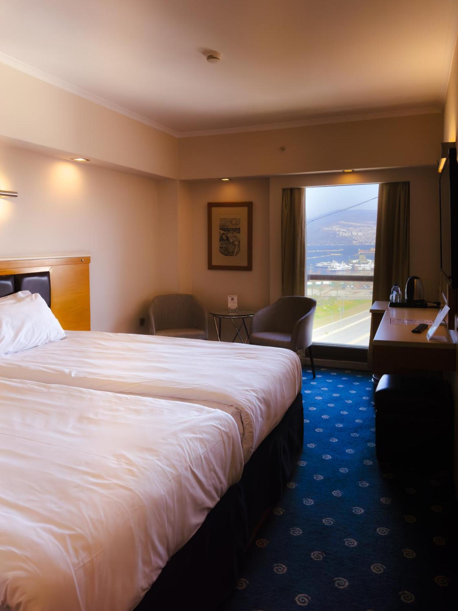 Best Western Plus Hotel Konak Izmir Bagian luar foto